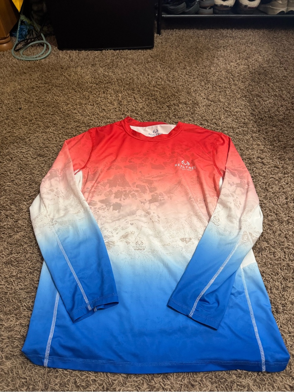 Realtree Fishing Performance Shirt - Red & White